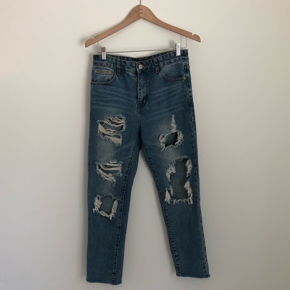 Momokrom Ripped Boyfriend Jean - Picture 1 of 7
